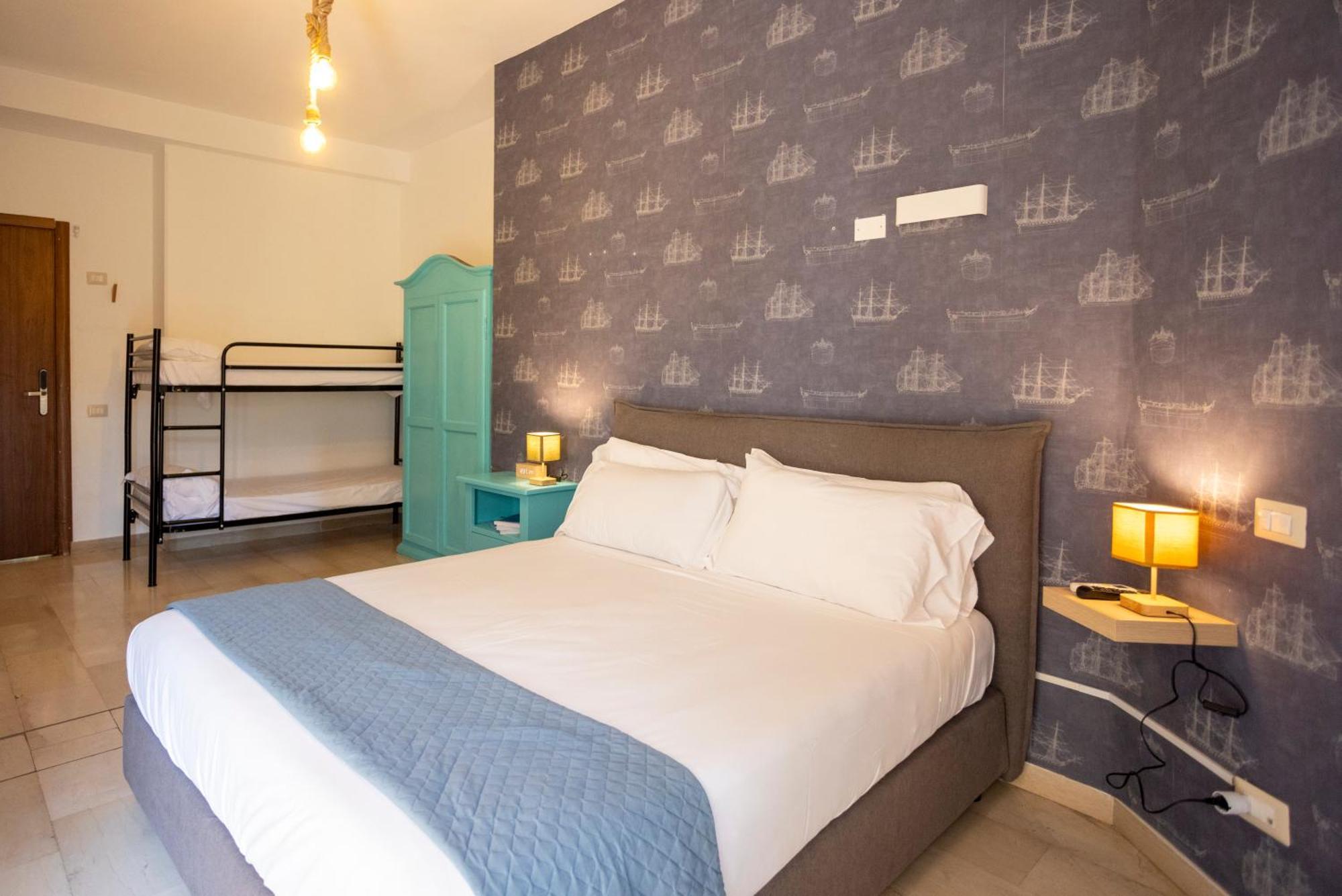 Hotel Starting Point Napoli Zewnętrze zdjęcie